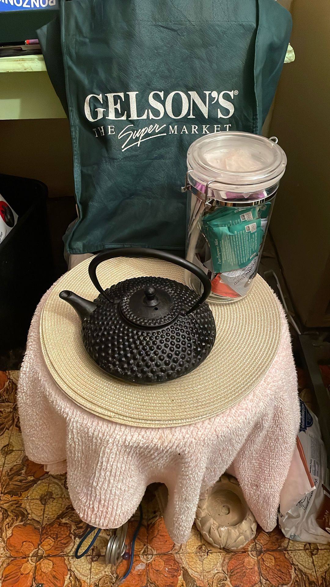 Japanese Tea Kettle With Various Teas