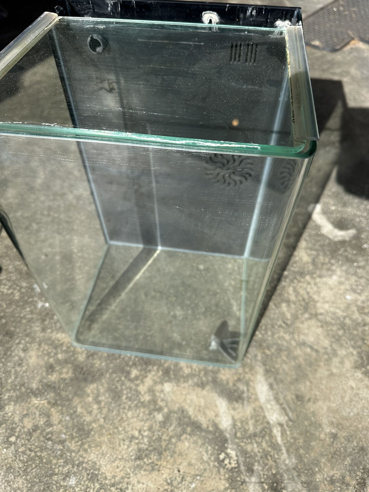 Starter Fish Tank 5 Gallon