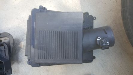 2014-2018 sierra silverado filter air box
