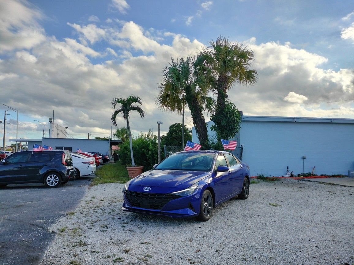 2022 Hyundai Elantra