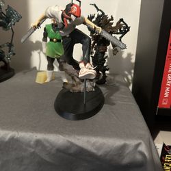 Chainsaw Man Anime Figure 