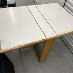 Small Fold Up Table 