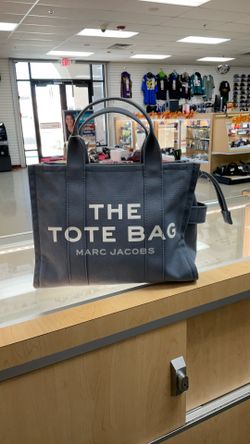 Mark Jacobs “The Tote Bag “