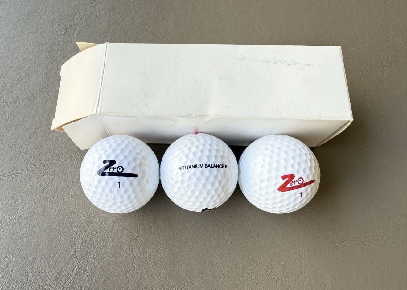 Zero 1 Golf Ball Sleeve 3 Collectible Golf Balls Titanium Balance