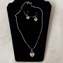 Victorian Heart Lock 18K Necklace Set