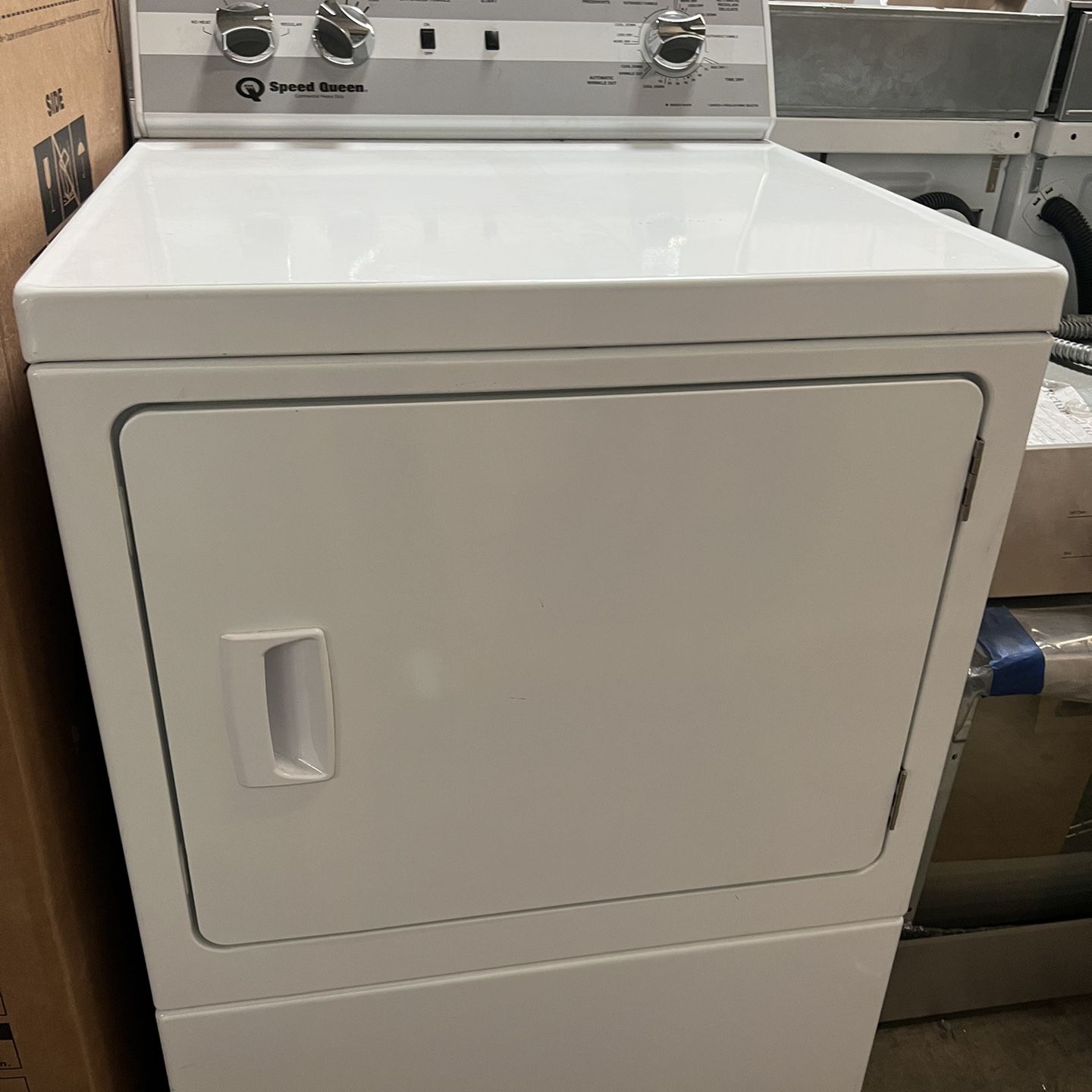 SPEED QUEEN Electric Dryer DC5003WE