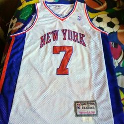KNICKS NEW YORK JERSEY SIZE LARGE ADULT STITCHED 