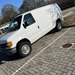 2006 Ford E350
