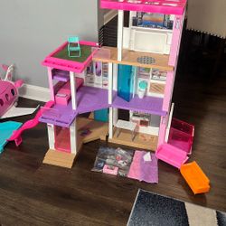 Barbie Dream House 2021