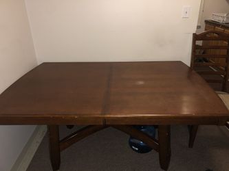 Dinning table with 6 chairs