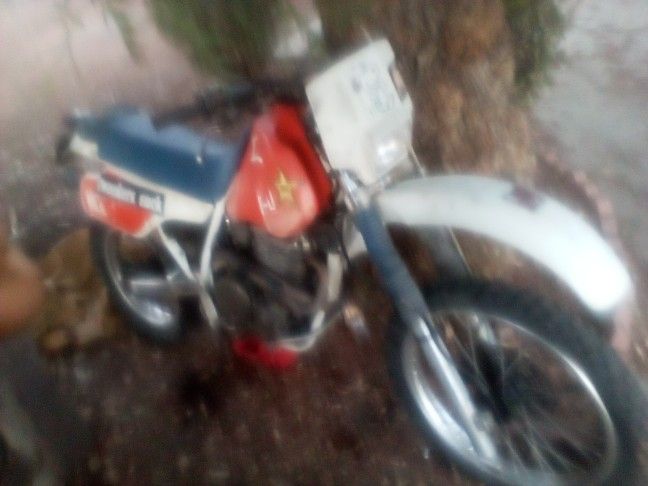Honda 600 Indro