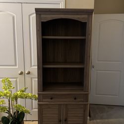 Wood bookshelf - NFM