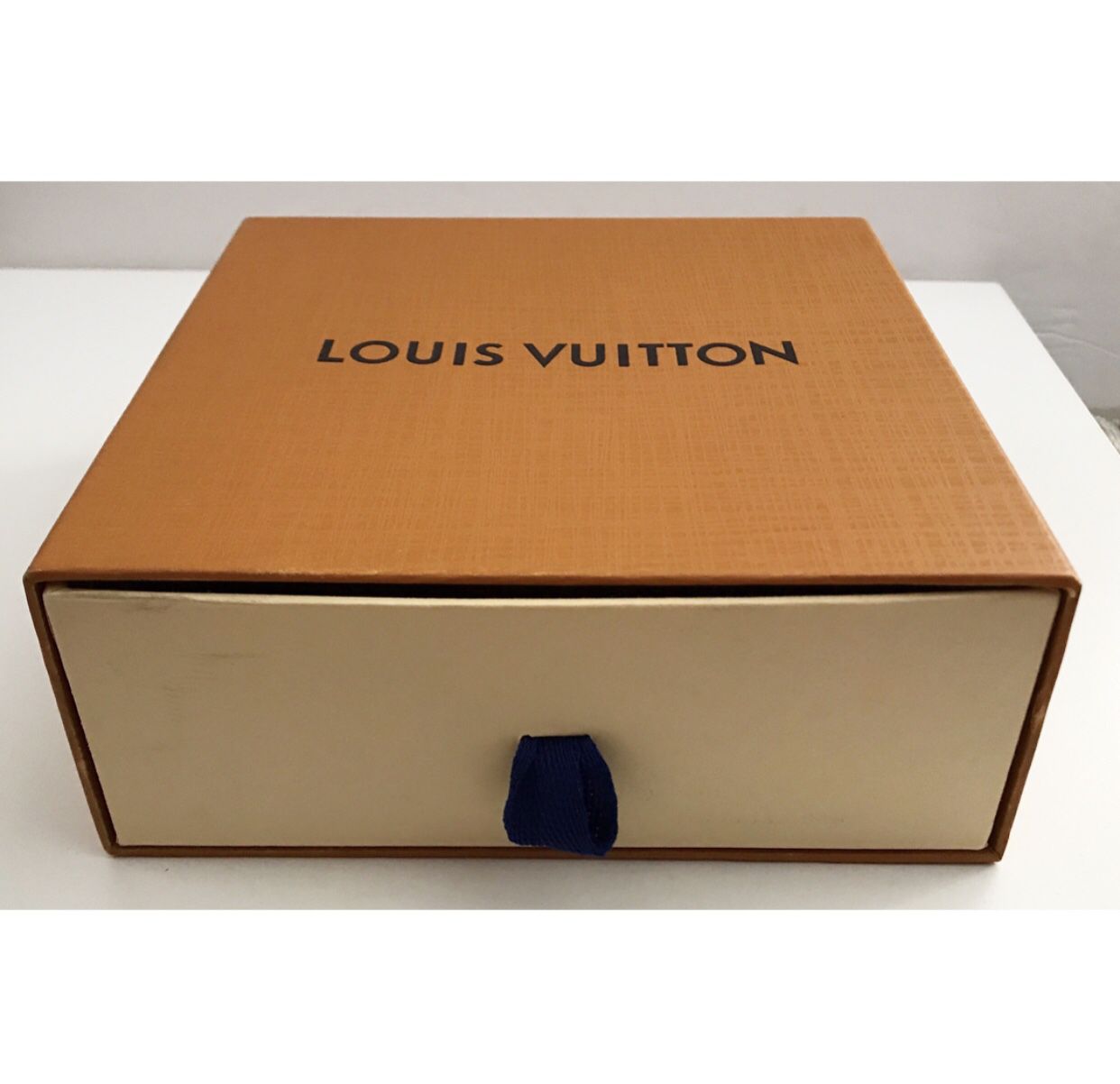 Louis vuitton Shoe Box And Gift Bag for Sale in Newport Beach, CA - OfferUp