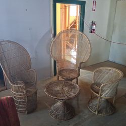 4 PC vintage wicker furniture