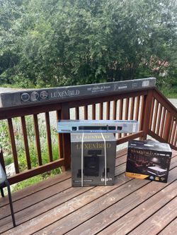 Luxenbild Projector, Sound Bar, Surround Sound