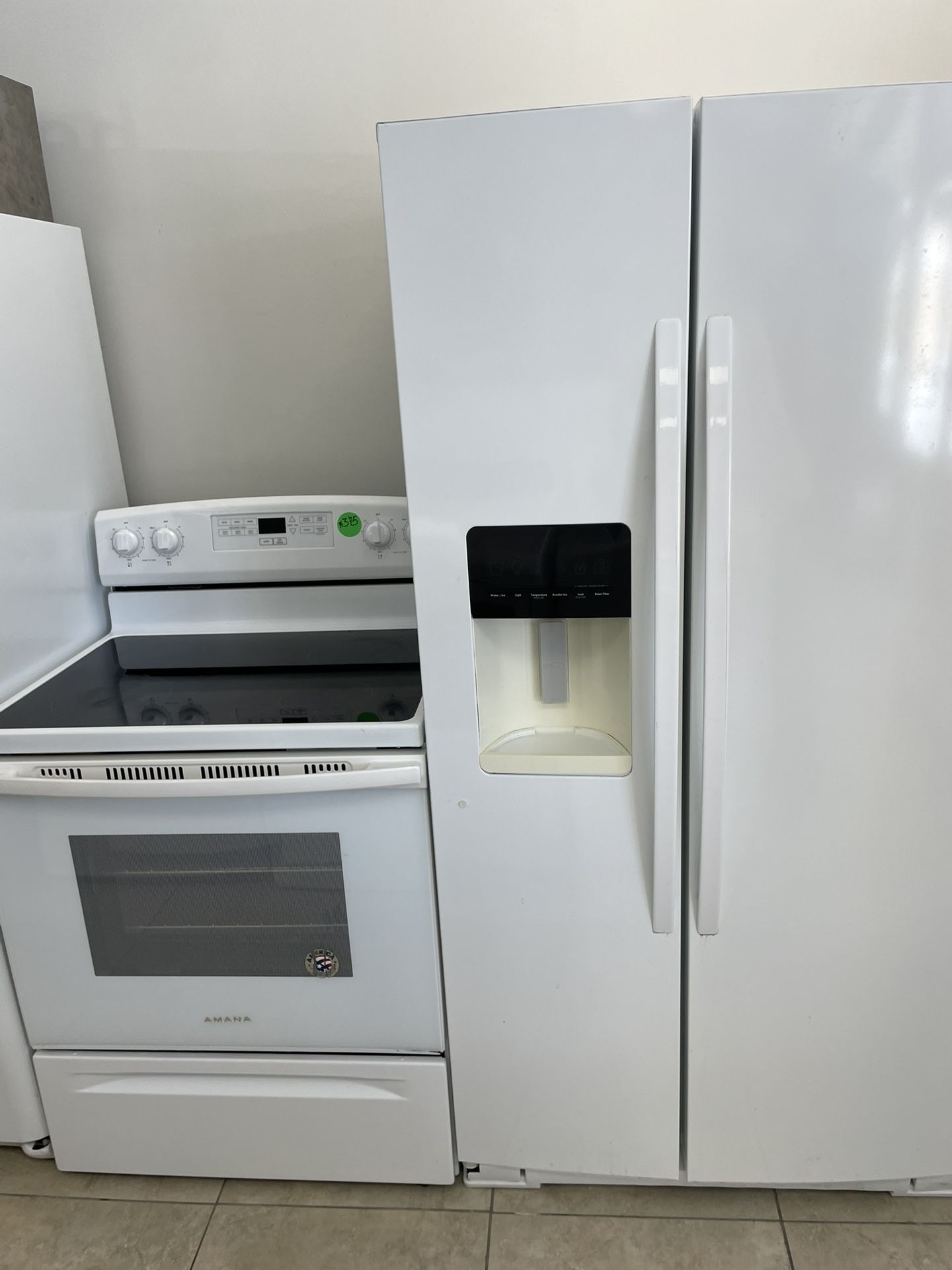 Refrigerator 36” & Oven kitchen Set perfect condition