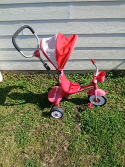Kid Tricycle Missing Straps But Still Drivable