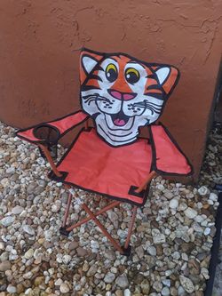 Children folding Beach or patio chair tiger face