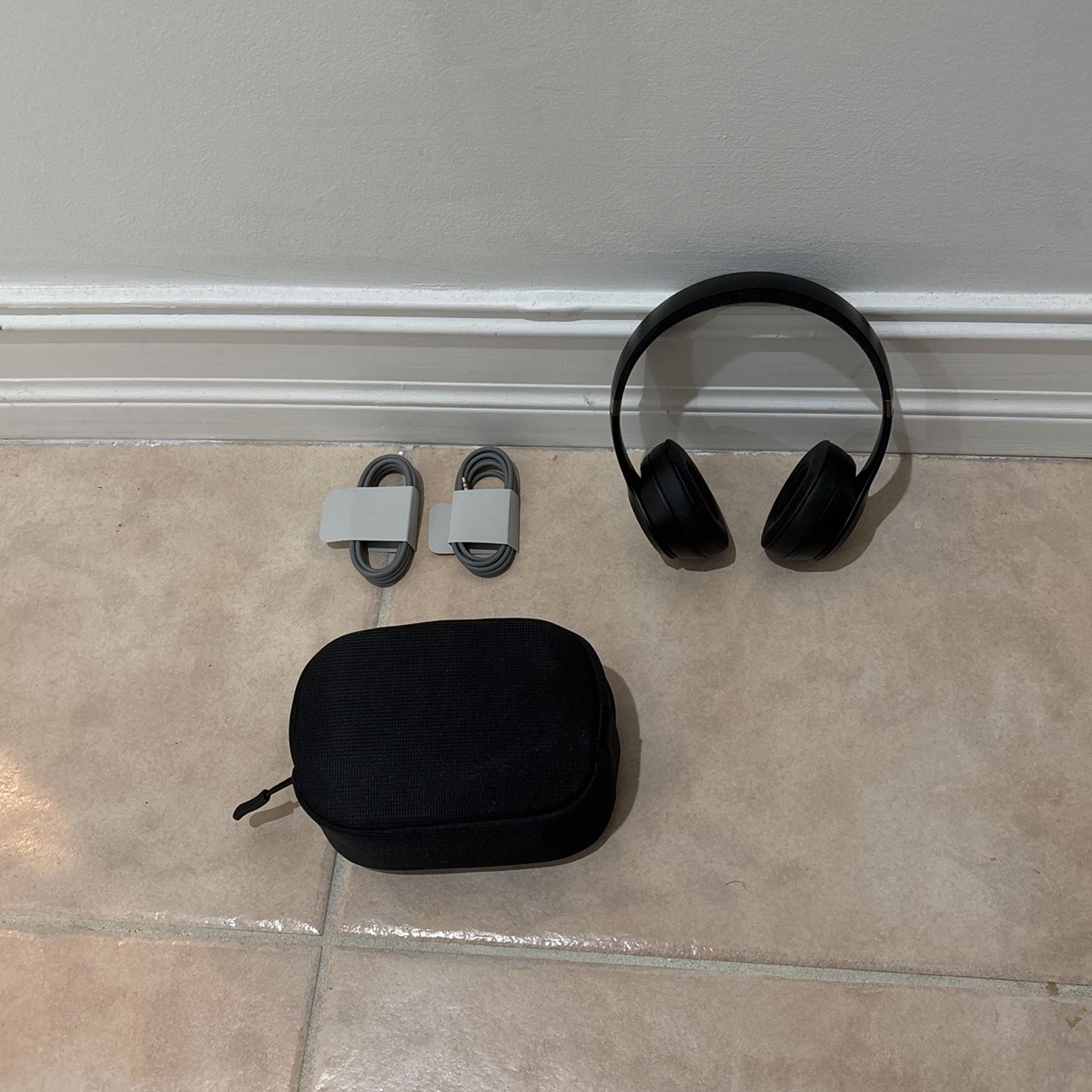 AppleCare+ Beats Solo 4 Wireless Bluetooth