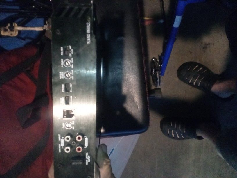 Cerwin Vega 500 Watt Amplifier