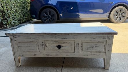 White Distressed Farmhouse Coffee Table