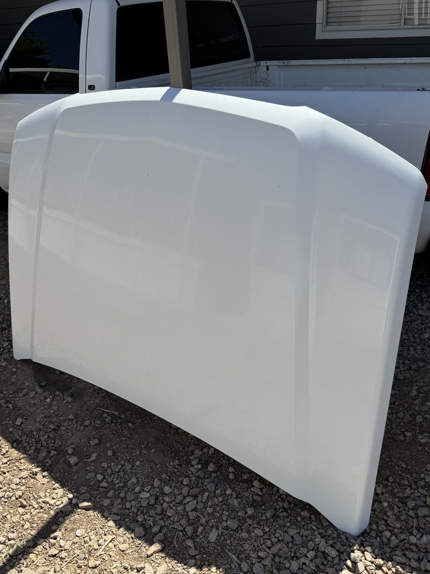 03-05 silverado hood