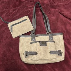 Nwot Purse Wristlet Set