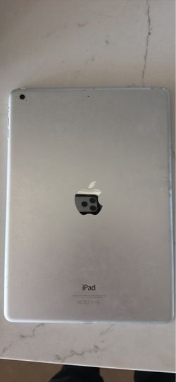 Apple iPad Silver Aluminum Tablet
