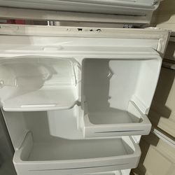 Refrigerator For Sale