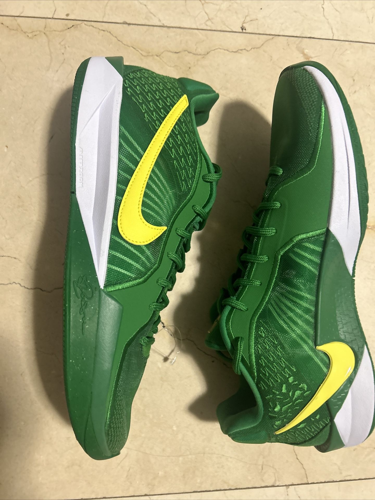 Nike Sabrina 2 Oregon Mens Size 12/W 13.5 Brand New No Box