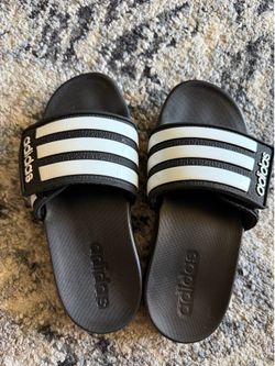 Kids Size 1 Adidas Slides