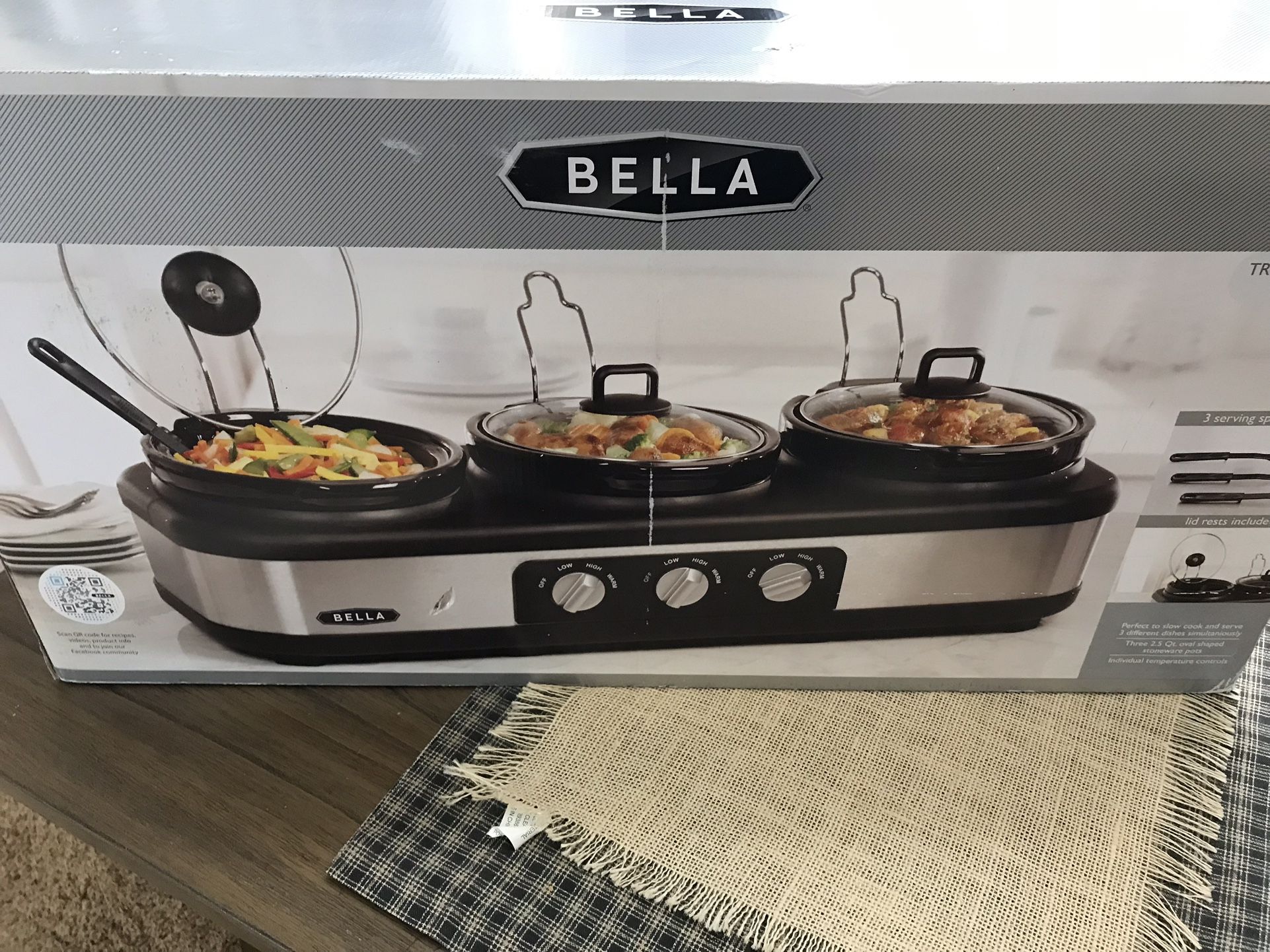 Three Pot Slow Cooker By Bella