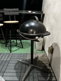 Electric grill