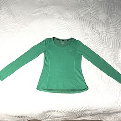 Nike Green Women’s Long sleeve Work Out Top XS
