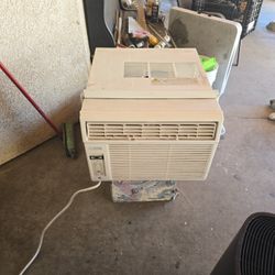 Window AC