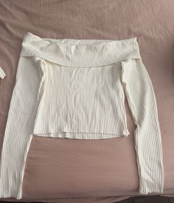 Long Sleeve Shirt Over the Shoulder