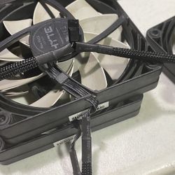 Hyte White 120mm PC Case Fans (Set of 3) - Includes Splitter!