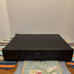 Rotel Dvd/cd Player 