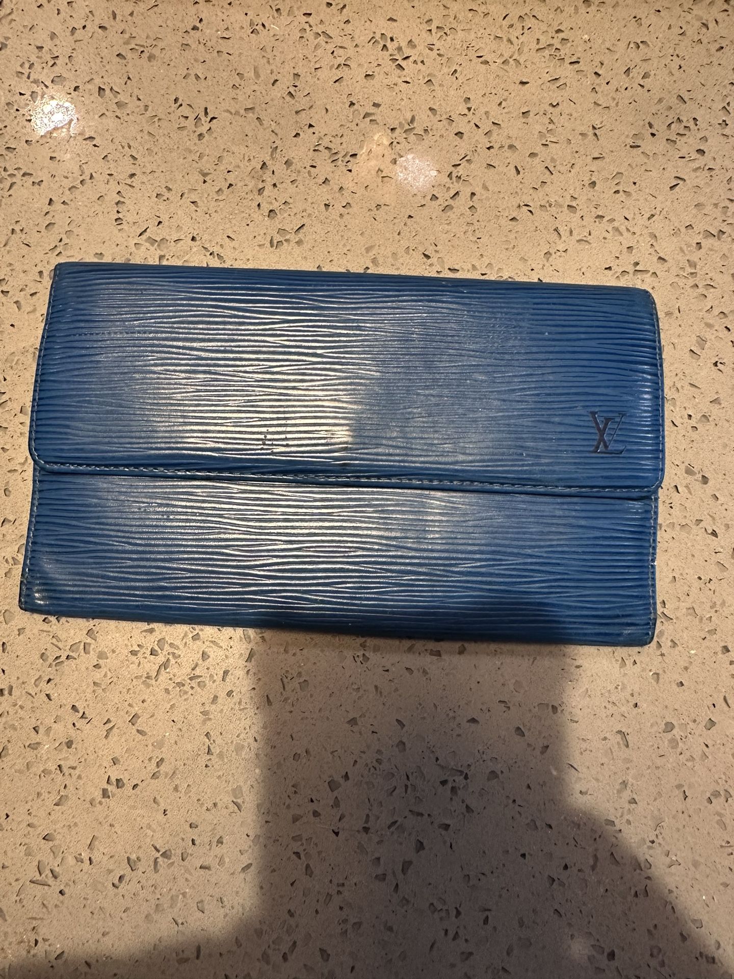 Authentic Used Blue Louis Vuitton Epi Wallet