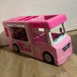 Barbie Camper
