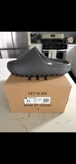 Adidas Yeezy Slide Granite Size 11