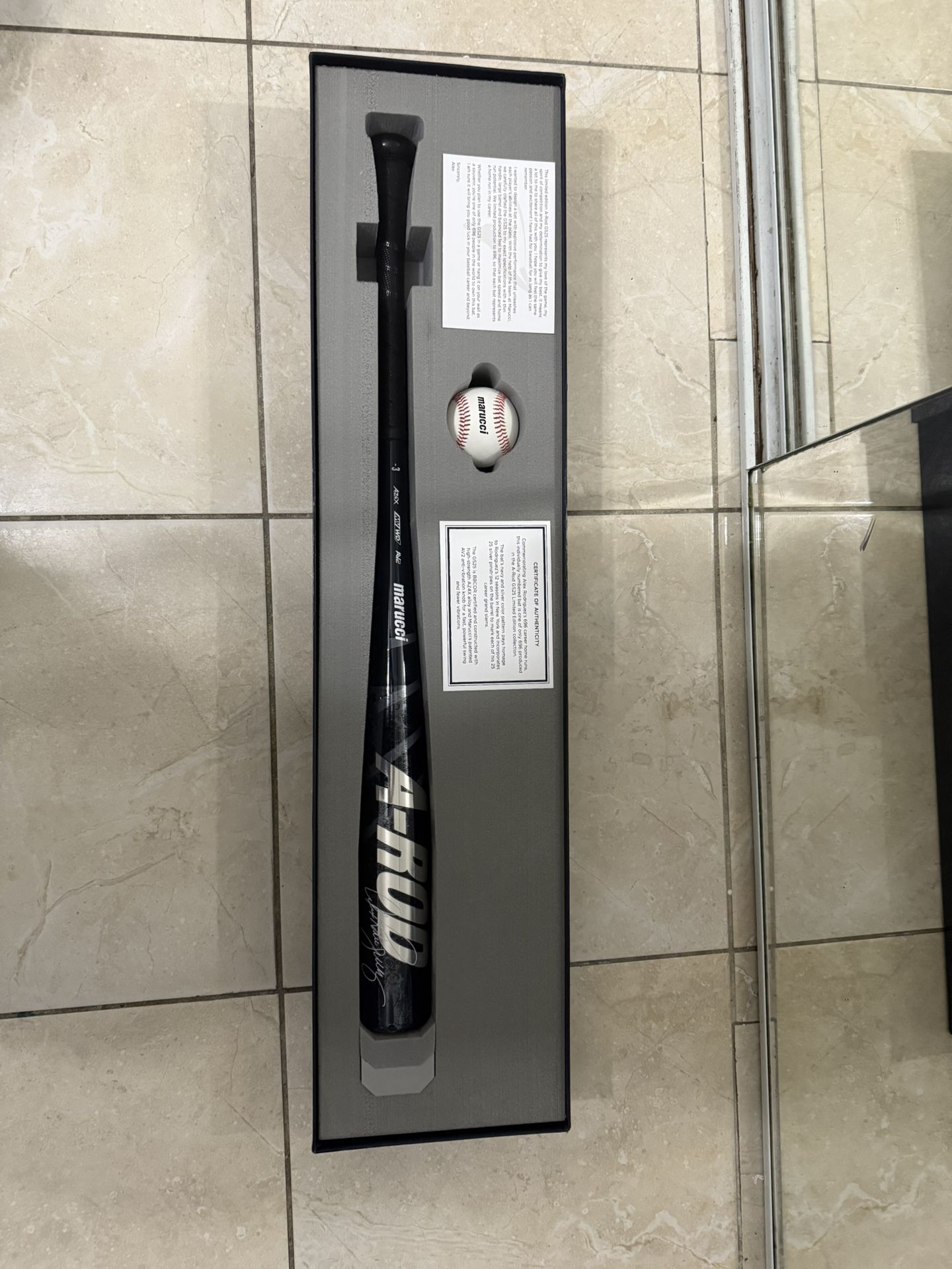 GS25 MARUCCI AROD BAT SIGNED