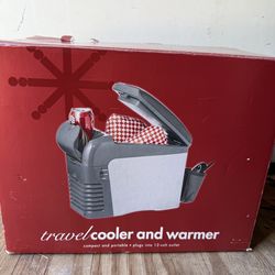 Travel cooler and warmer