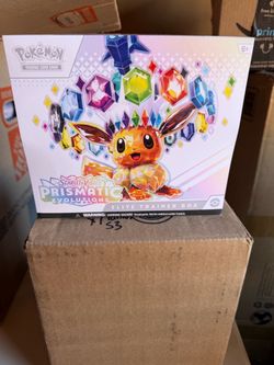 Pokemon Primsatic Evolutions Elite Trainer Box
