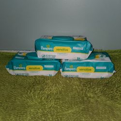 3 Bags Pampers Sensitive 84 Wipes