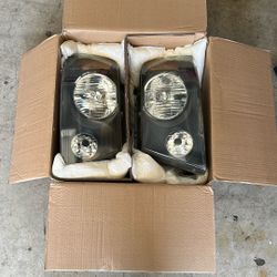 Used Ford F150 headlights