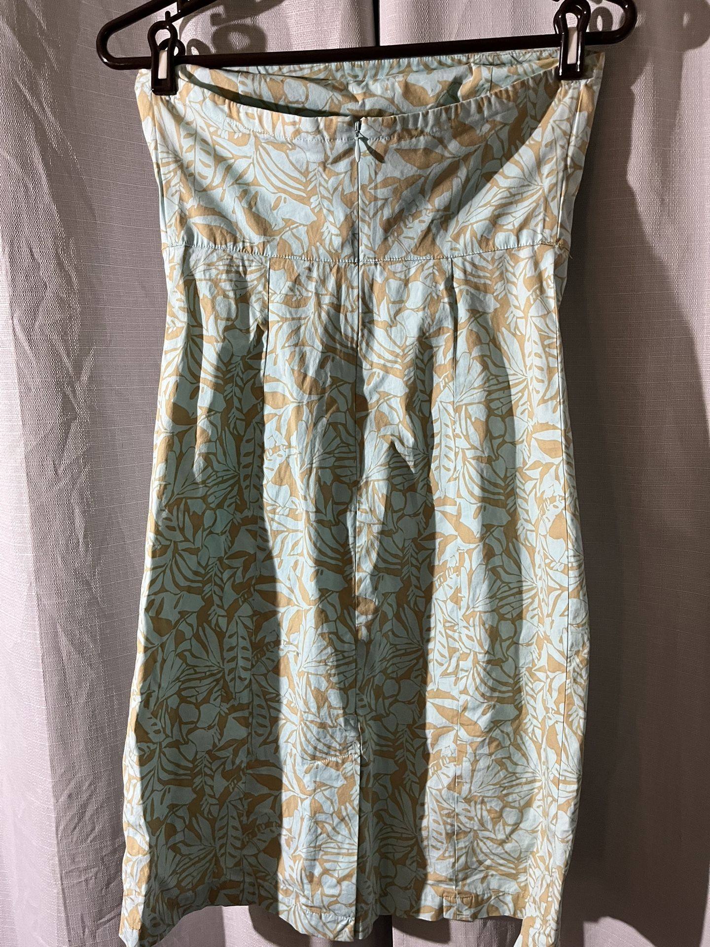 Women’s Small Gap Dress