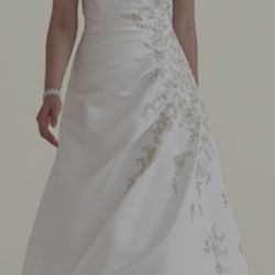 Davids Bridal Wedding Dress Sz 10