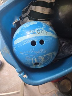 Amflite Bowling  Ball $25.00