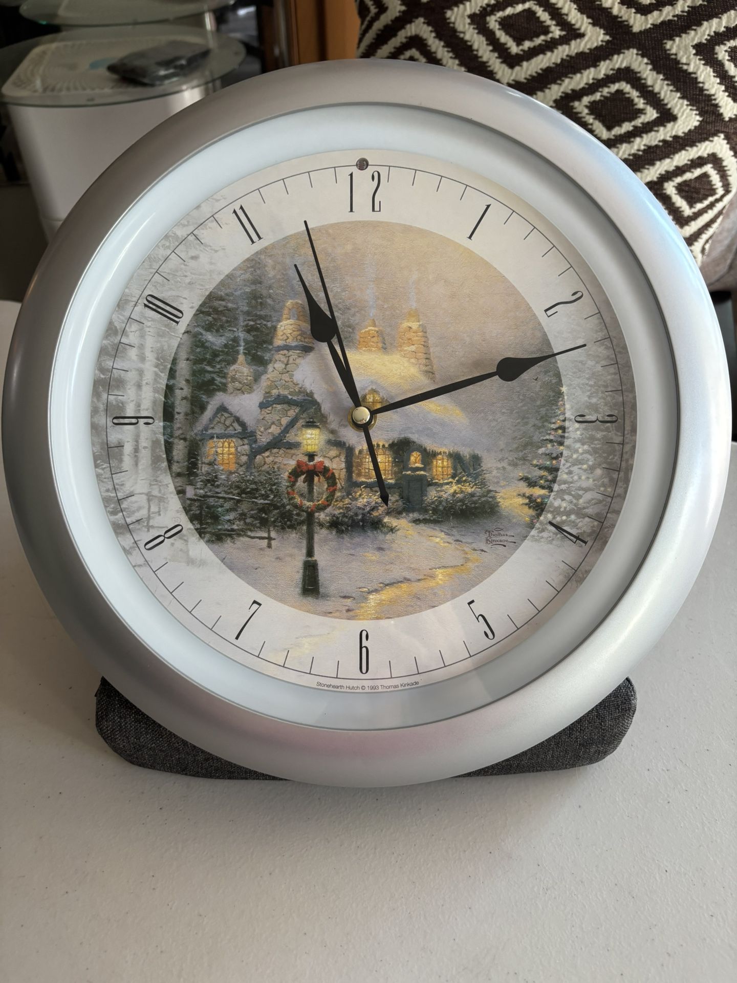 Thomas Kincade Clock. Xmas. 
